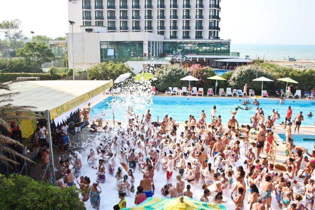 Grand Hotel Montesilvano Marina Exteriör bild